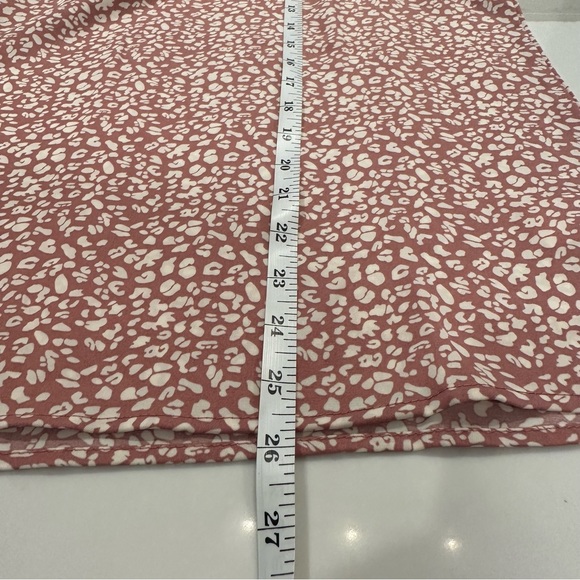 Aconiya Floral Flutter Sleeve Pink blouse - Picture 7 of 8